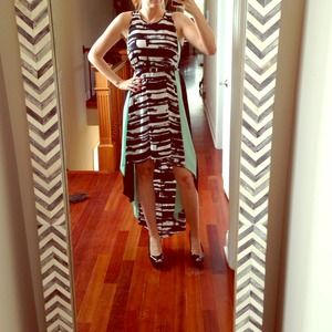 BCBG maxi dress with high-low hem - size xxs