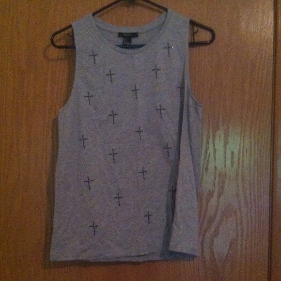 Cross tank