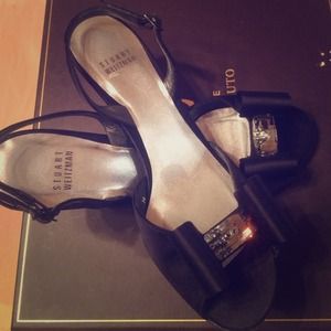Stuart Weizmann black sling back open toe shoes