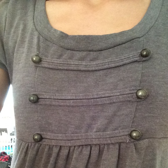 Military style tunic - Picture 2 of 2