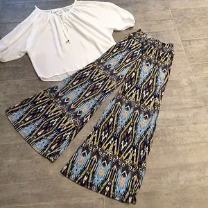Printed palazzo pants! Super comfy!!