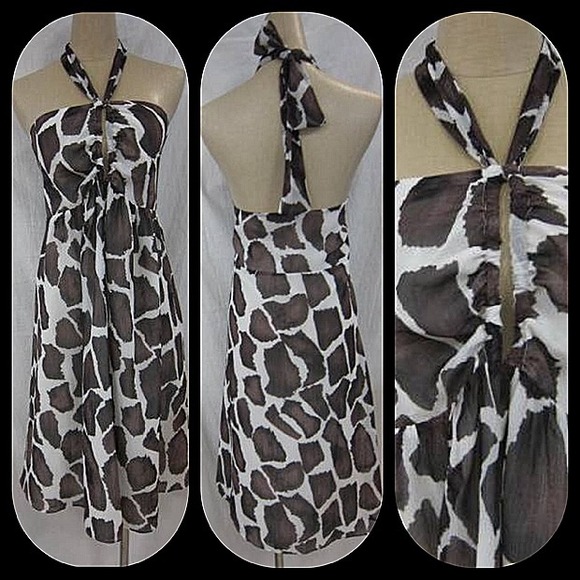 Pretty, flirty & girly halter giraffe print dress - Picture 3 of 3