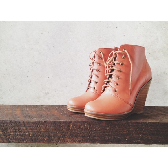Coral Booties