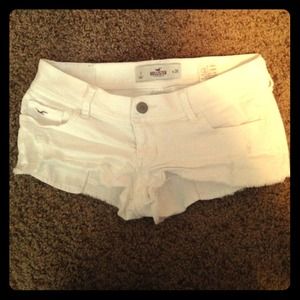 White hollister shorts