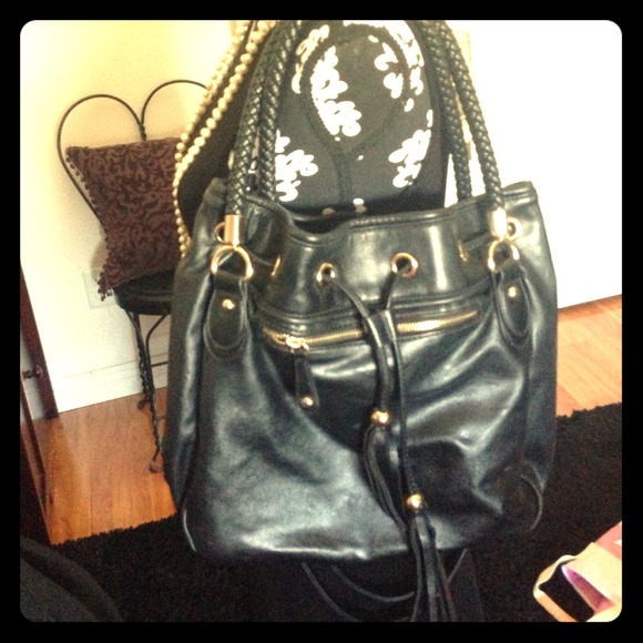 ❌❌Sold❌❌Forever 21 draw string handbag