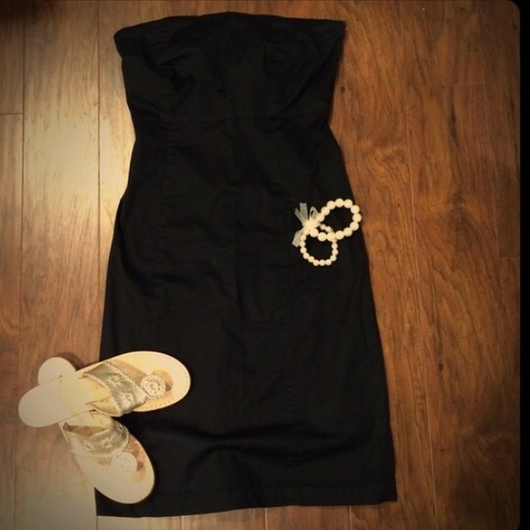⭐️️Sold ⭐️ GAP Black Cotton Strapless Dress - Picture 3 of 3
