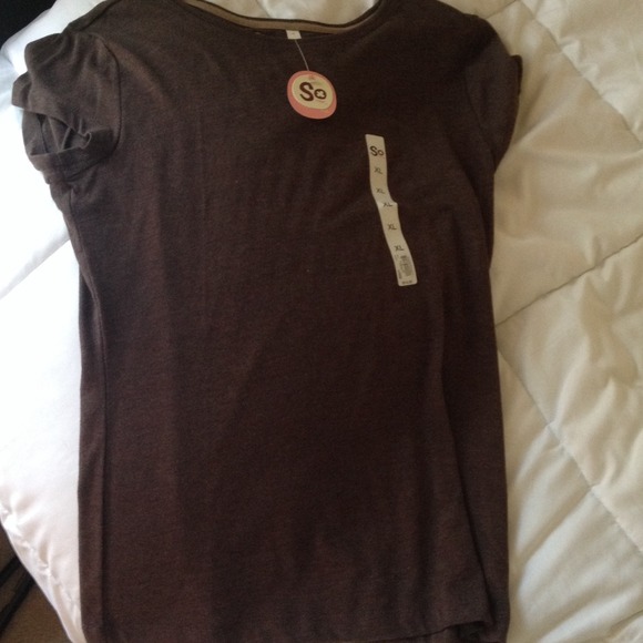 brown basic top - Picture 1 of 1