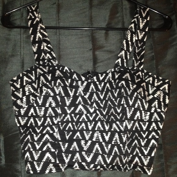 Black and white Aztec crop top