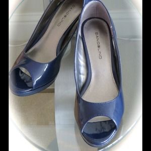 Bandolino Navy Blue Mylah Peep Toe Pumps 6.5