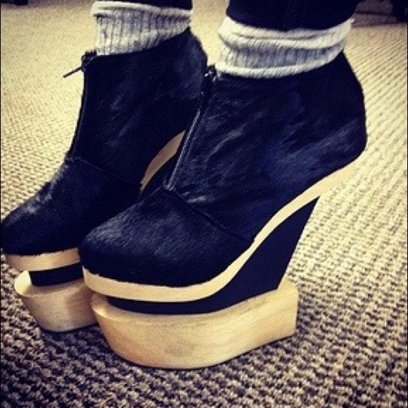 Black pony haired gold dot bootie.