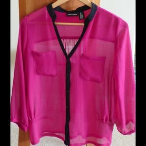 DKNY Fuschia Blouse Small 💕REDUCED💞