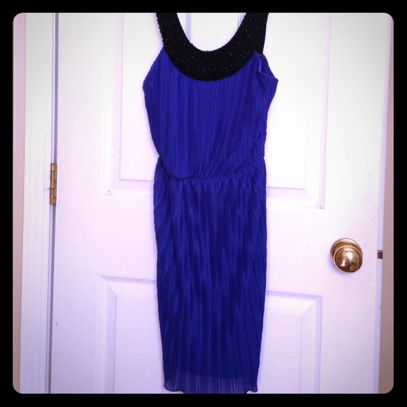 Blue short cocktail dress with black beaded neck