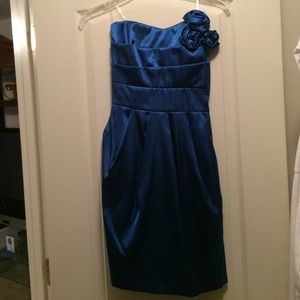 Dark blue strapless dress with flower detail