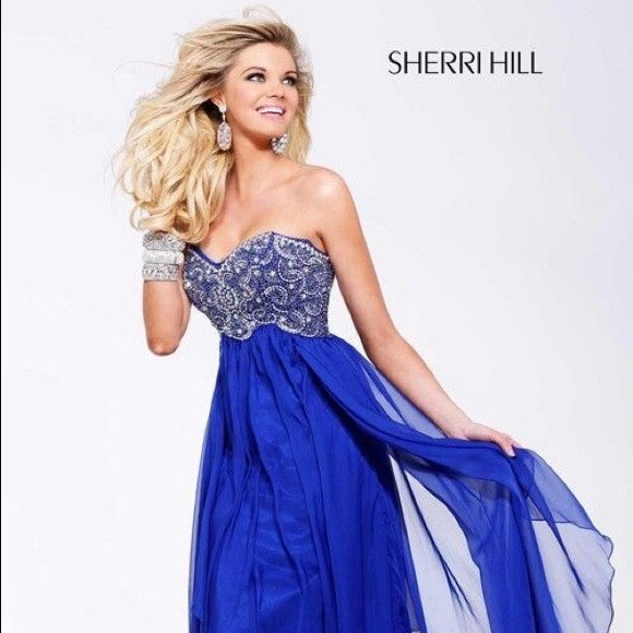 Blue Sherri Hill prom dress