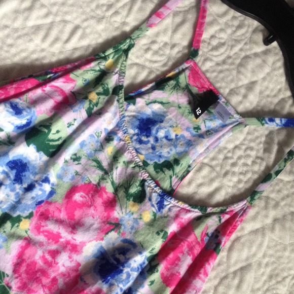H&M floral top