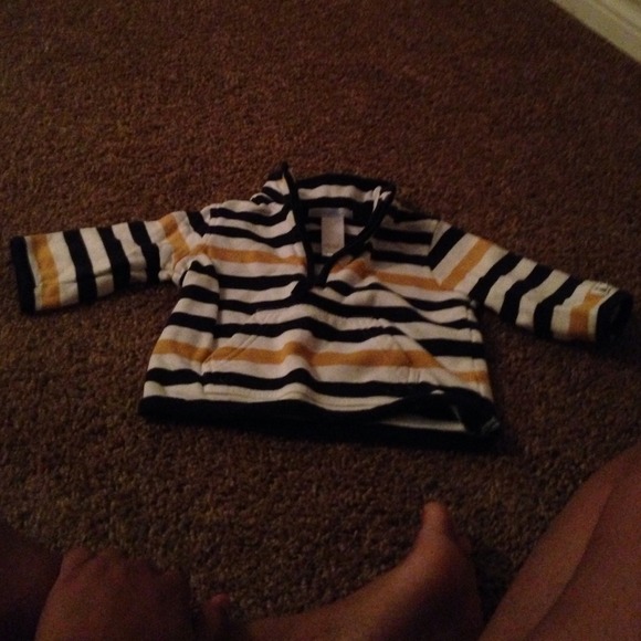 Baby Janie and jack pull over