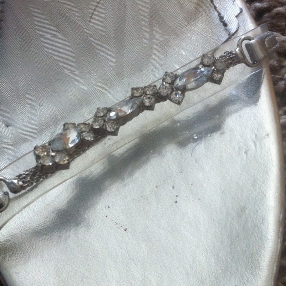 Heels - Picture 3 of 4