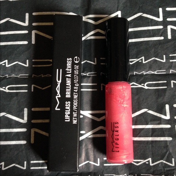 NIB MAC Lipglass in SONIC VIBE. Rare lipgloss.