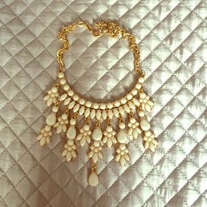 Statement necklace