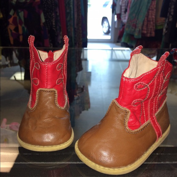 LiVie & Luca size 4 cowgirl boots. ECU