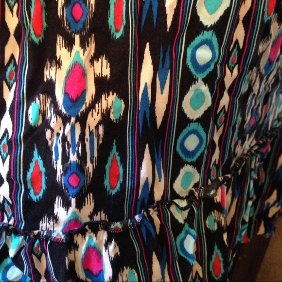 ‼️SOLD‼️ ☀️Aztec Patterned Summer Dress☀️ - Picture 4 of 4