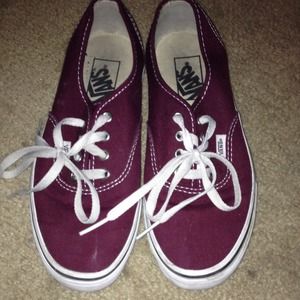 Maroon vans in great condition, worn like 3 times
