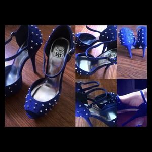 Sexy navy blue heels with studs