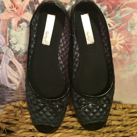 *** SOLD ON OTHER SITE** BLK FLATS SZ 8 - Picture 2 of 4