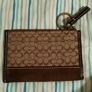 Coach. Small Coin purse brown