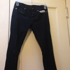 Forever 21 black skinny jeans.. NEED TO GO