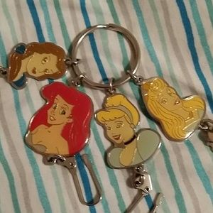 Disney Princess key ring.