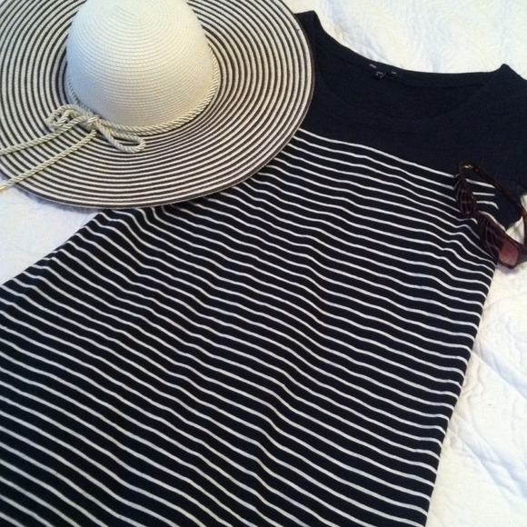 Classic Gap T-shirt dress