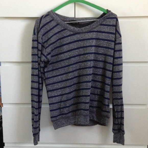 FOREVER 21 STRIPED SWEATER