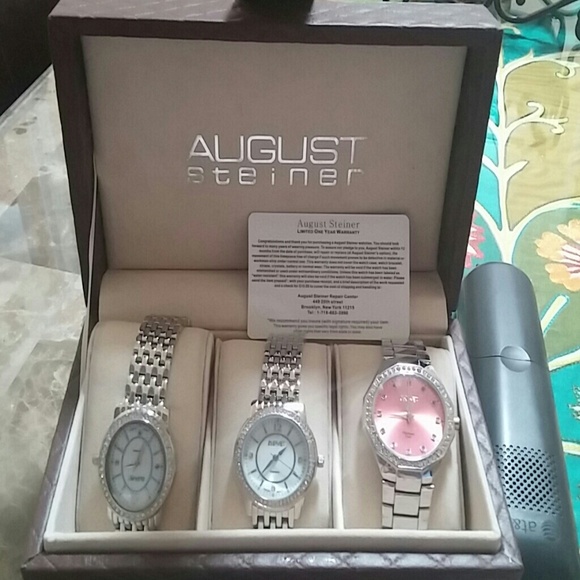 August Steiner watches - Picture 1 of 3