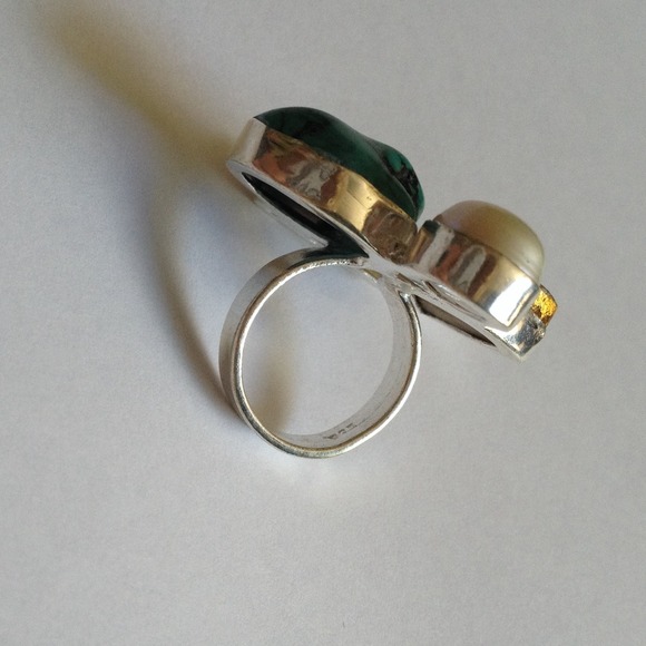 Turquoise mother of pearl ring - Picture 3 of 4
