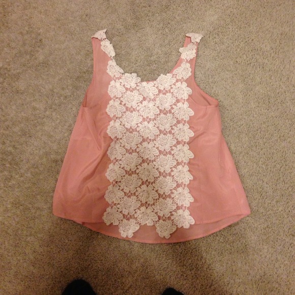 Blush tank - Picture 2 of 4