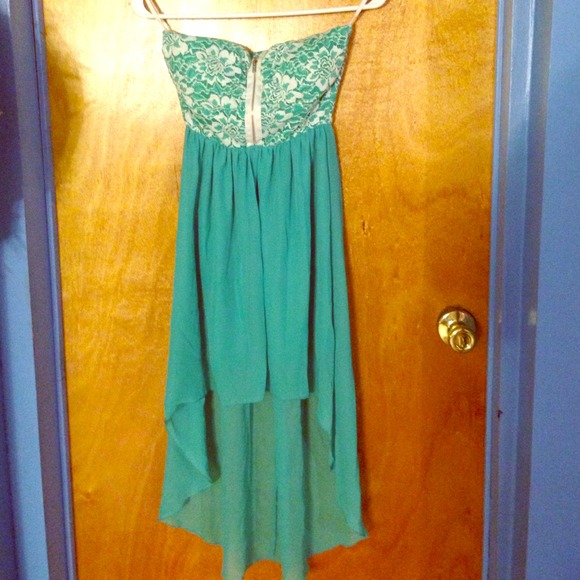 Aqua blue, strapless dress.