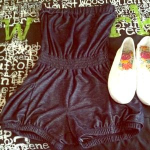 A dark blue romper! 😋