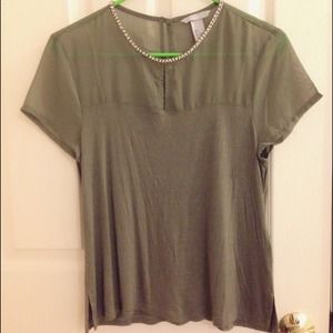 Tea green jewel collar shirt