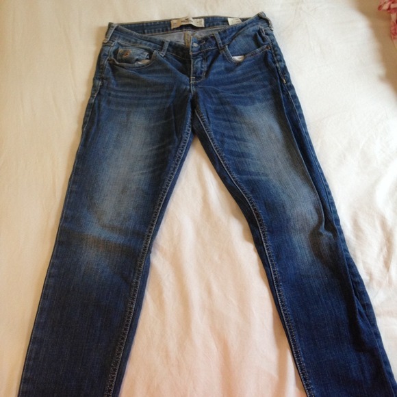Hollister jeans