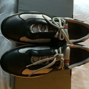 Prada Sneakers size Euro 8.5