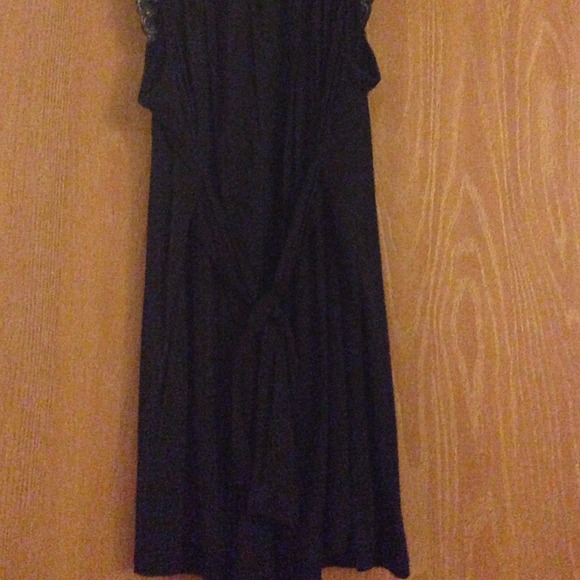 Sequined black top - Picture 3 of 3