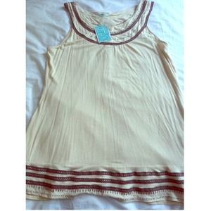 ⬇️🔥LOWERED PRICE🔥⬇️Urban Outfitter beaded tunic!