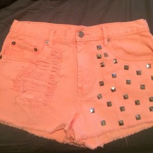 Neon orange stud highwaisted shorts!