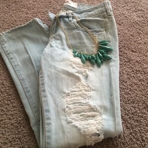 Bundle (jeans/necklace) 💗