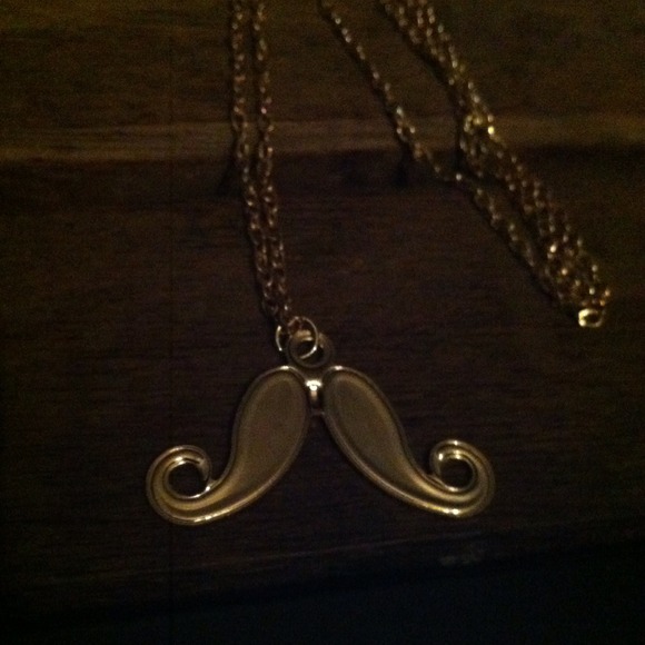 Gift with purchase $25 or more - Picture 4 of 4