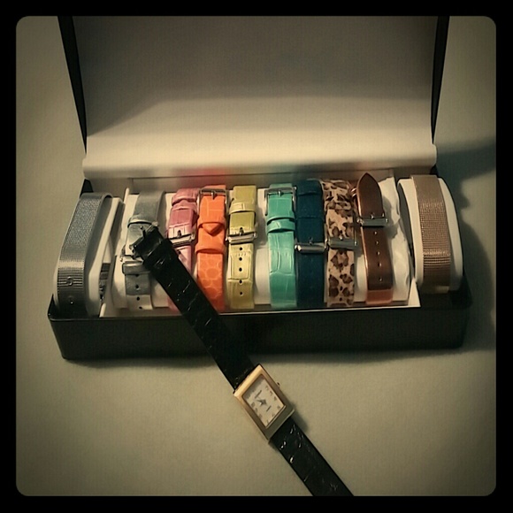 *Price Reduction* Interchangeable watch set