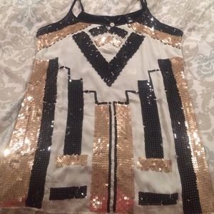 SOLD 🎉HOST PICK!🎉 Black and gold sequin tank top