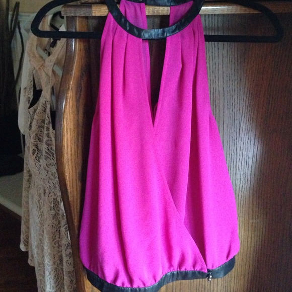 Bebe wrap top