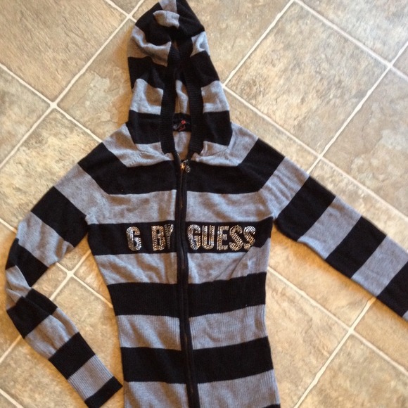 Guess fitted zip up sweater